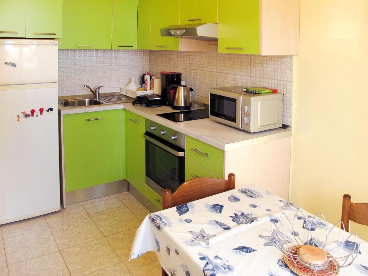 Apartment Giljo-2 By Interhome Trogir Exterior foto